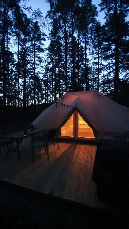 Breiva Gjestegaard Og Glamping 伯 外观 照片